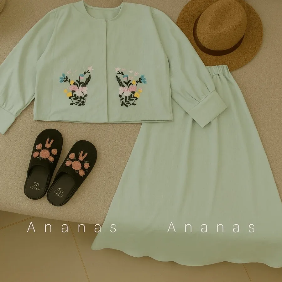 ست کت و دامن گلدوزی