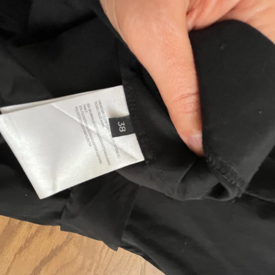 پیراهن مشکی