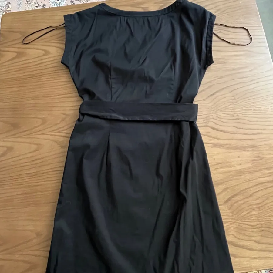 پیراهن مشکی