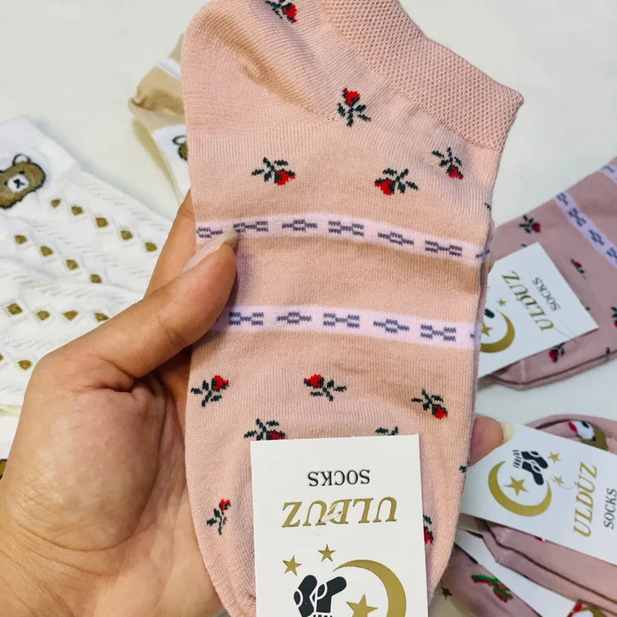 جوراب عروسکی