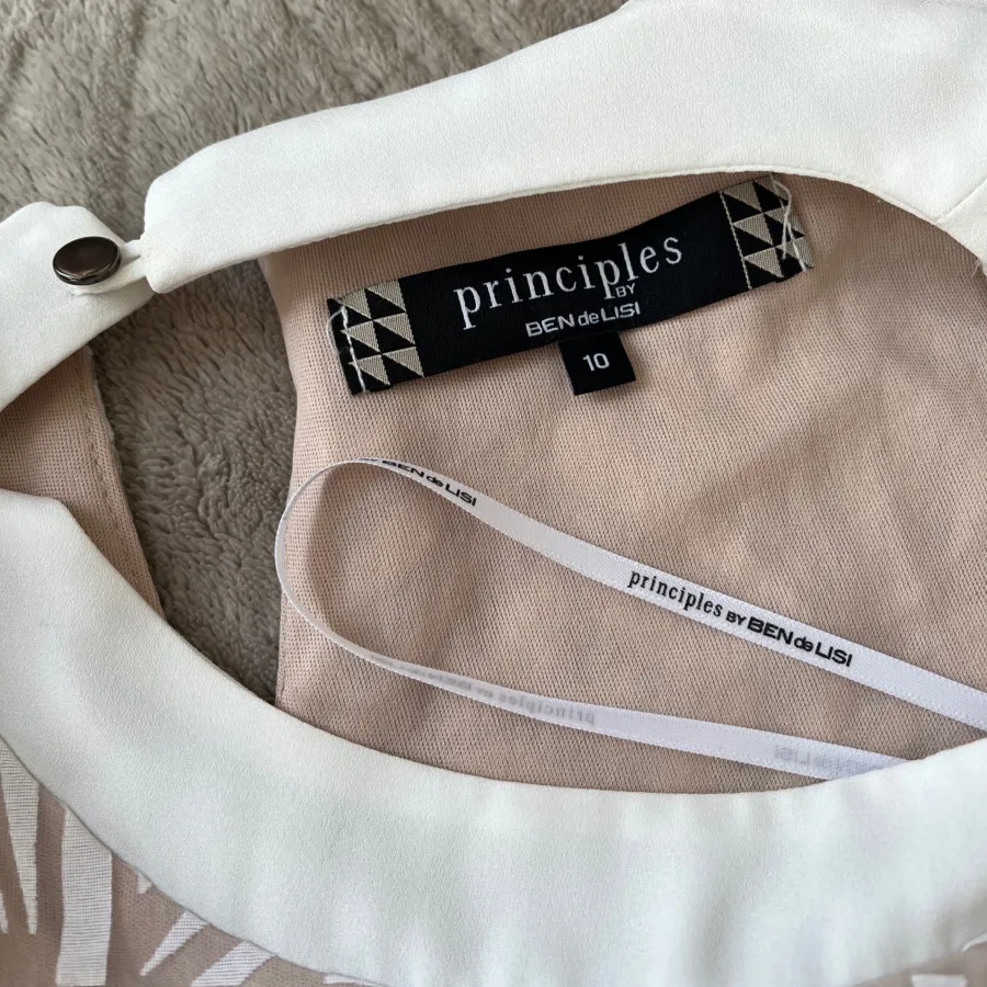 پیراهن برند دبنهامز