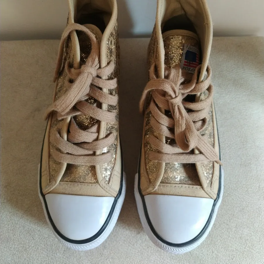 کفش آل استار