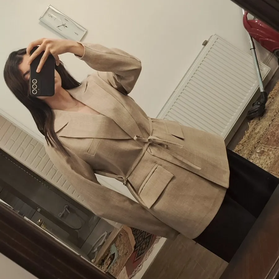 ست کت و شلوار کرمی