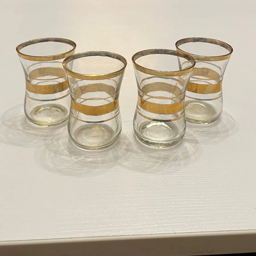 استکان کمر باریک فرانسوی