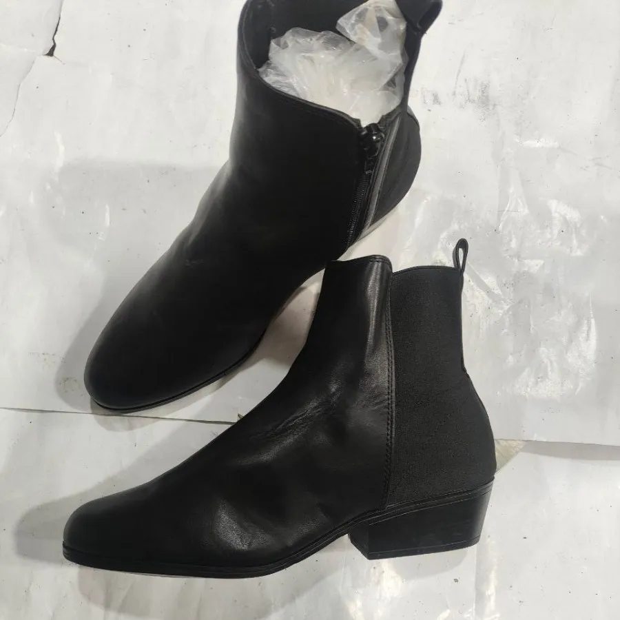 بوت زنانه اورجینال