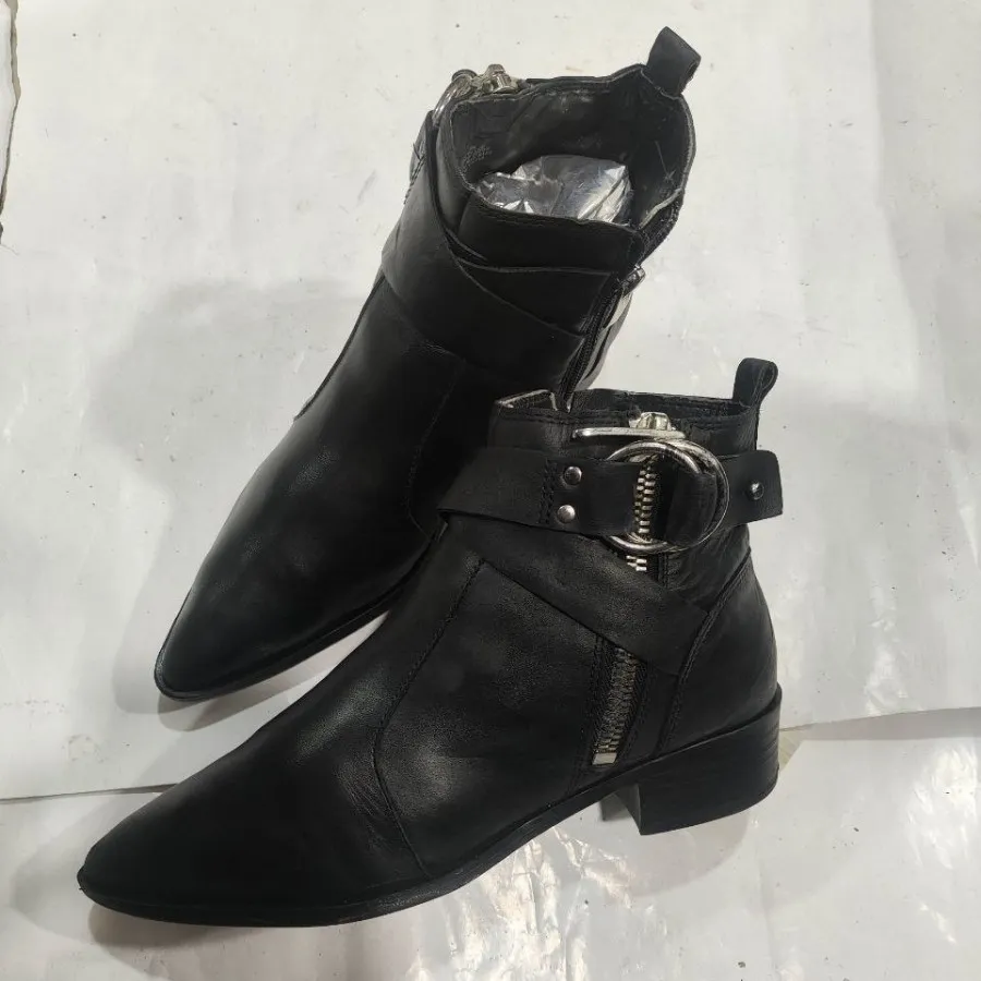 بوت زنانه اورجینال