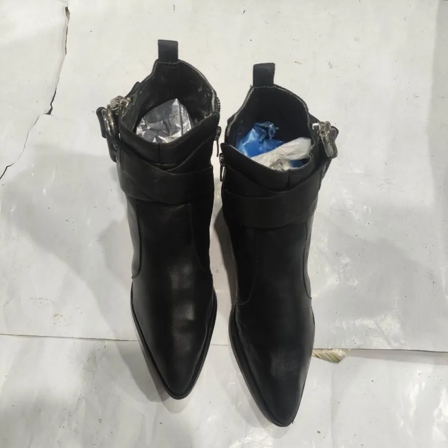 بوت زنانه اورجینال