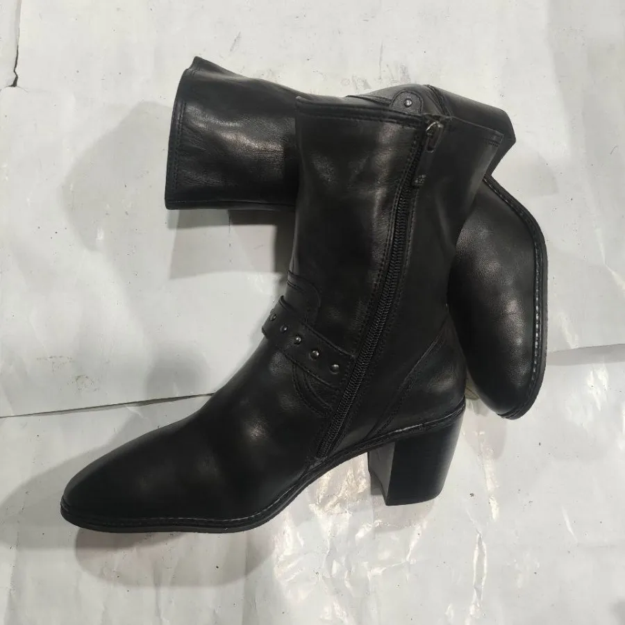 بوت زنانه اورجینال