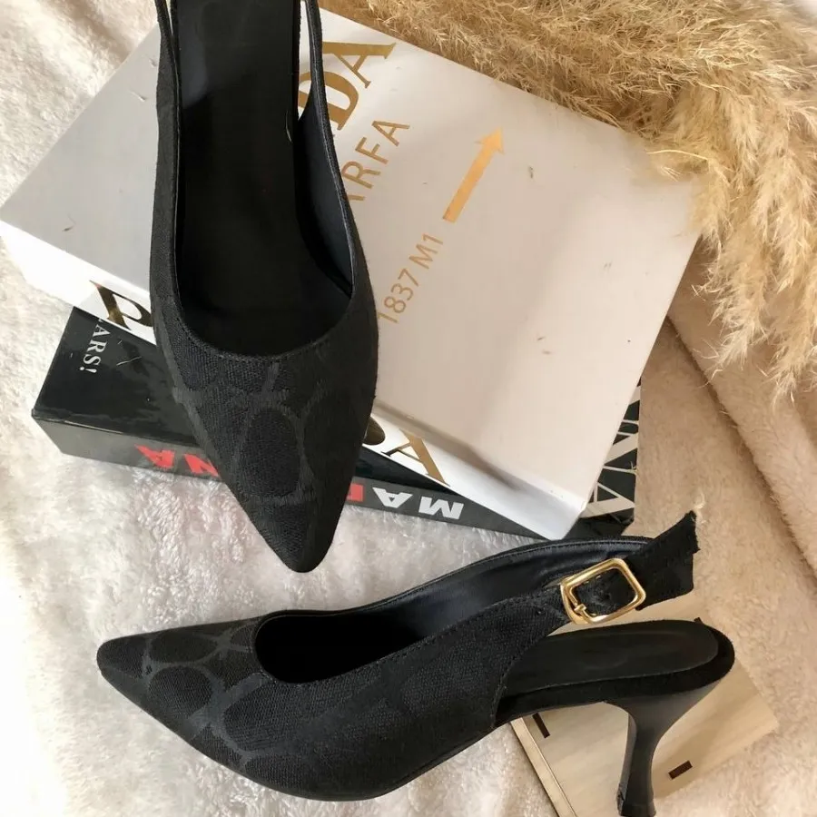 کفش پاشنه کوتاه زنانه