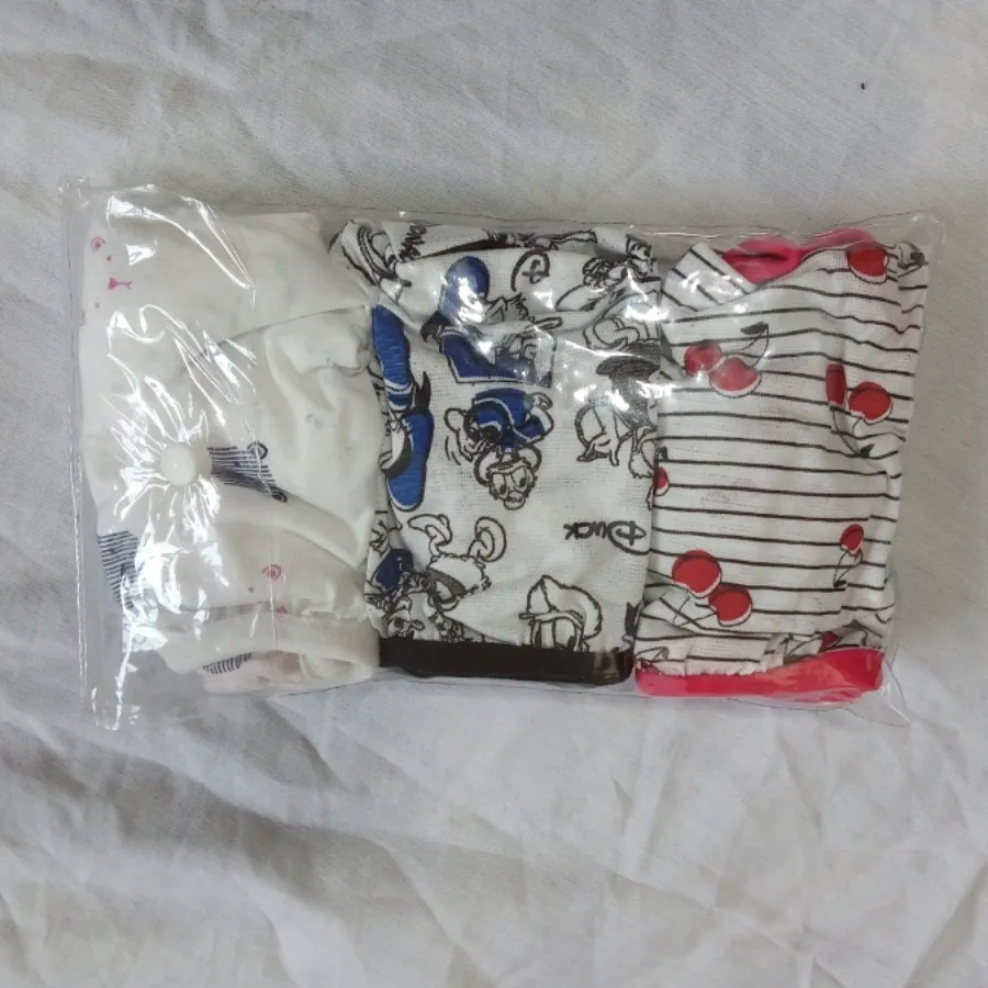 لباس زیرزنانه