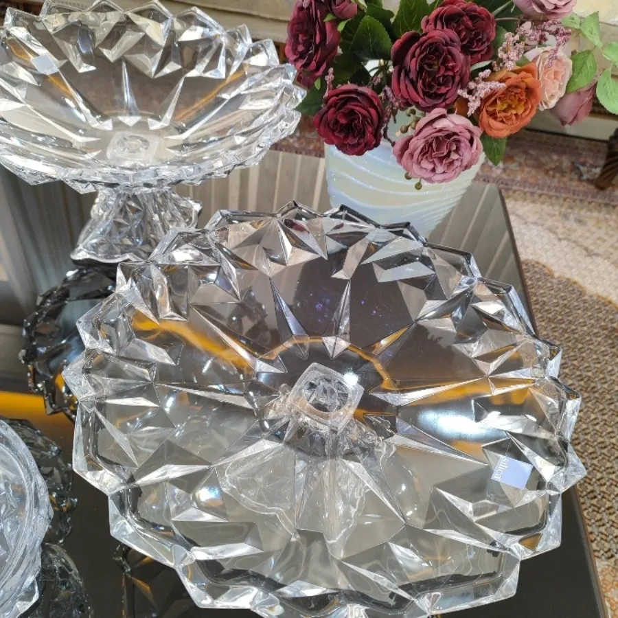 سرویس پذیرایی سیلیکا ژاپن