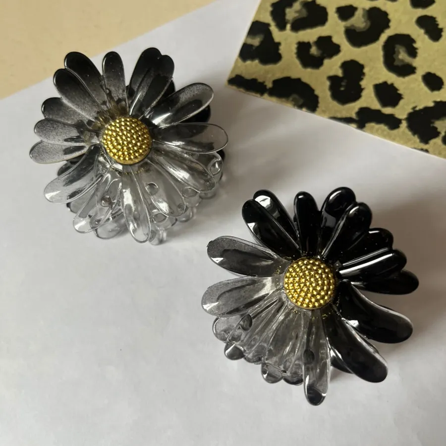 کلیپس بابونه