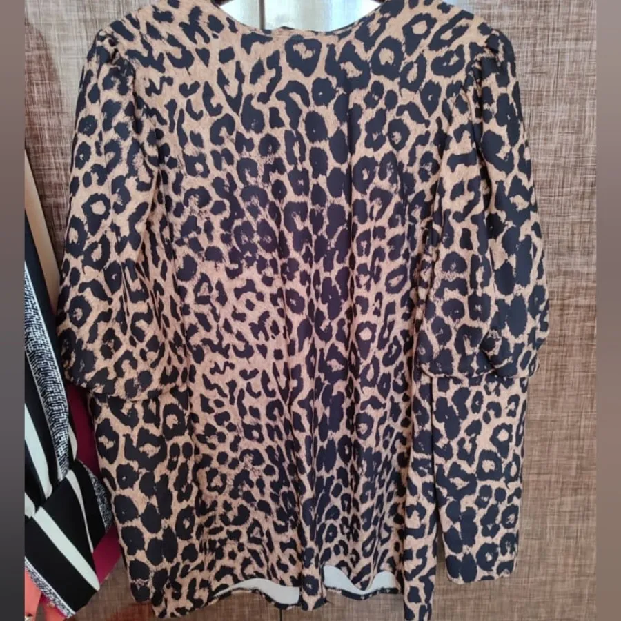 شومیز طرحدار