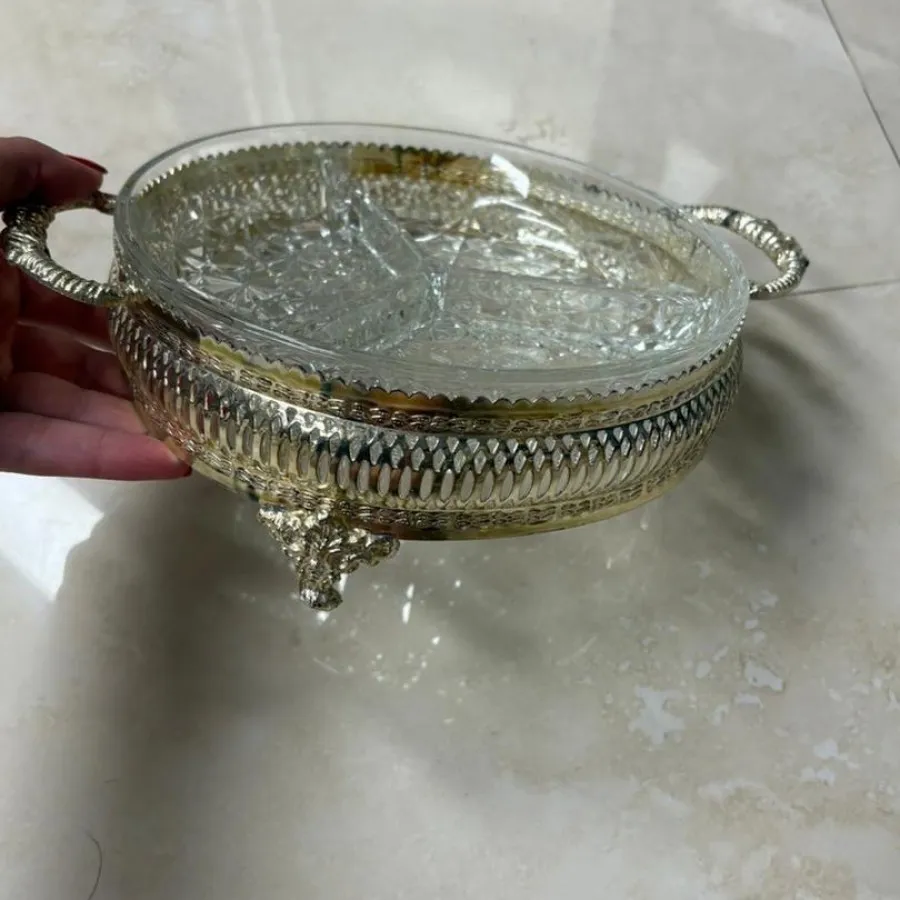 اردوی خوری در دو سایز