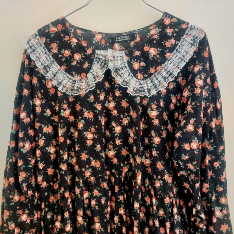 پیراهن گل گلی عروسکی