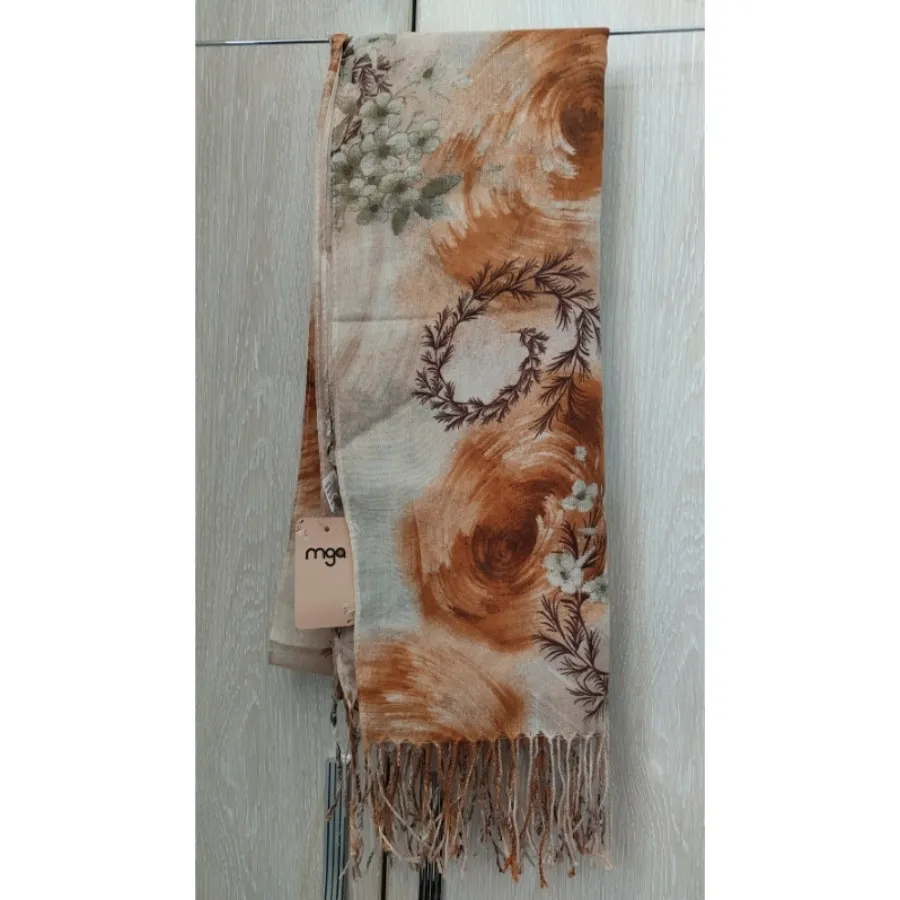 سه عدد شال اتیکت دار