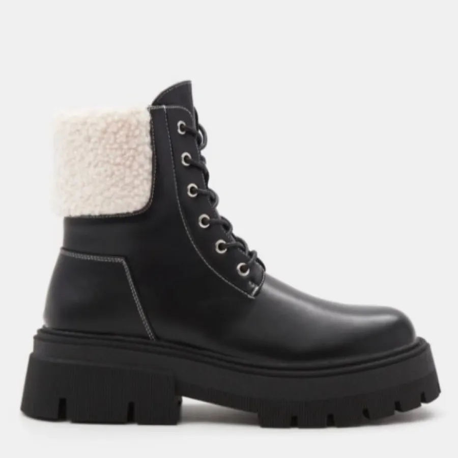 بوت برند sinsay