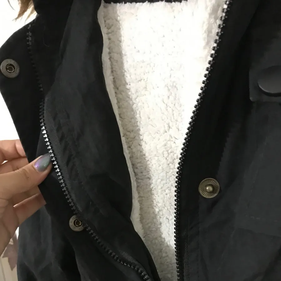 کاپشن داخل خز