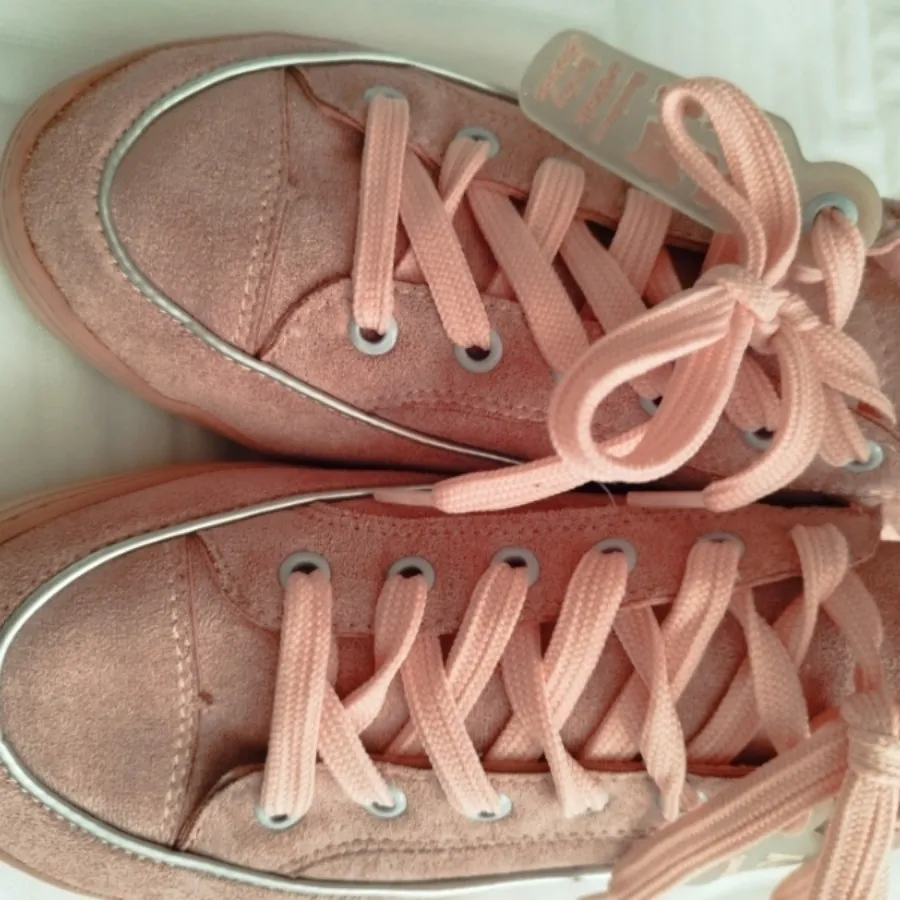 کفش اسپرت وارداتی