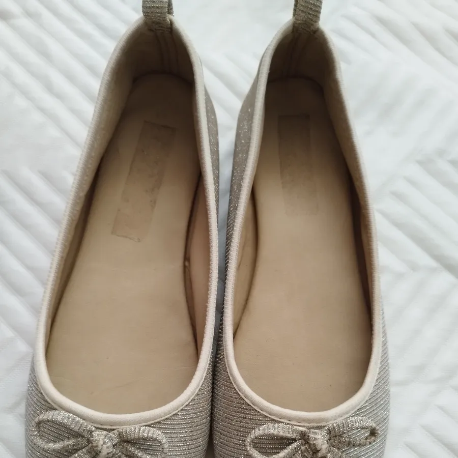 کفش بابت عروسکی