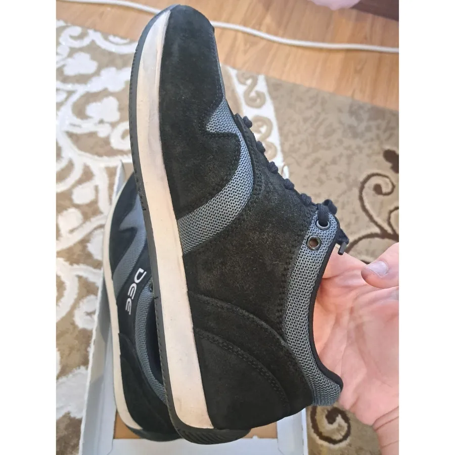 کتونی دنیلی مشکی