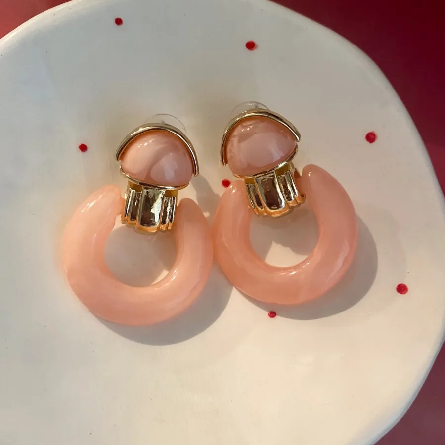 گوشواره مرمر صورتی