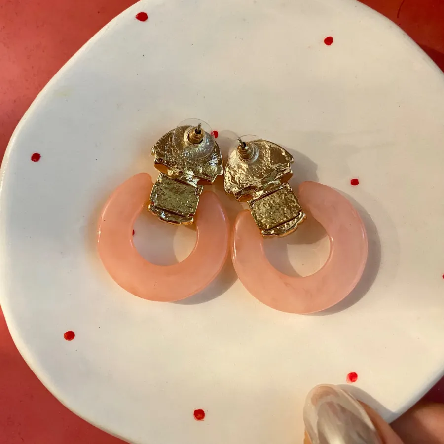 گوشواره مرمر صورتی