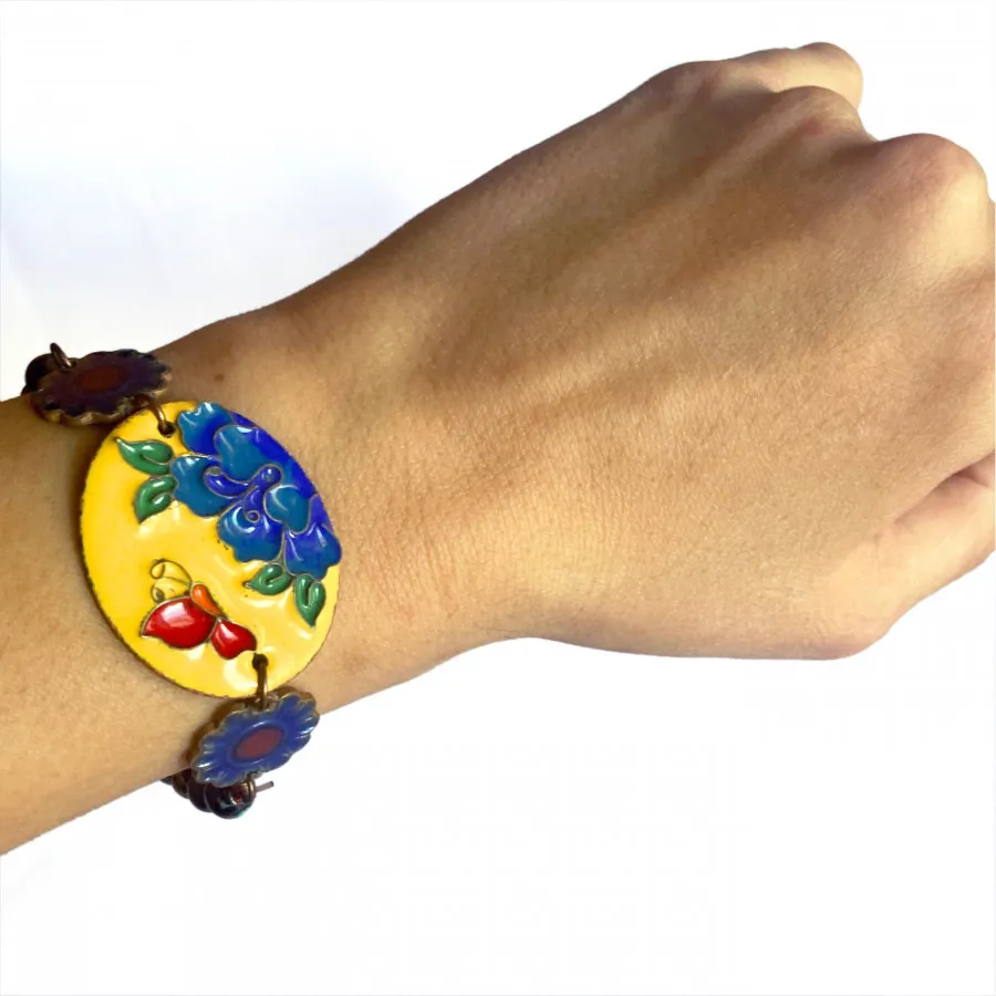 دستبند مینای خانه بندی