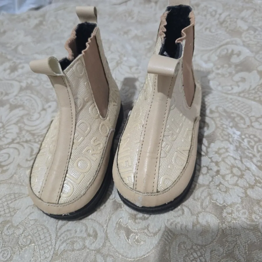 پوتین بچگانه