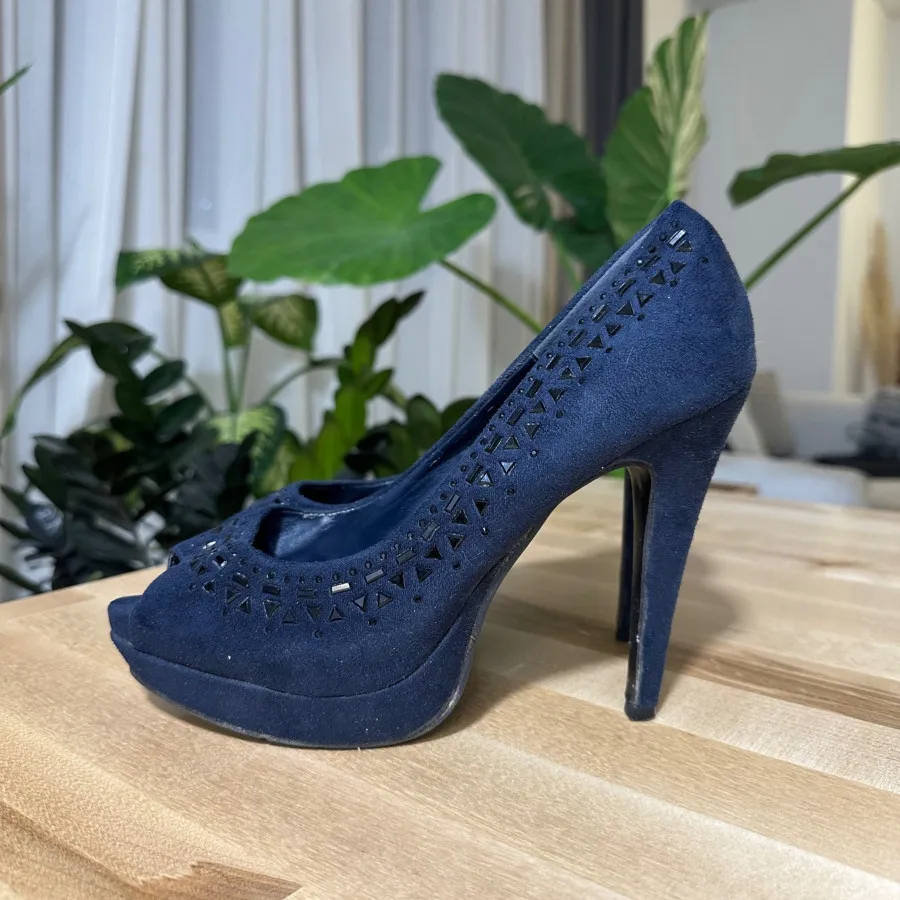 کفش جیر اروپایی