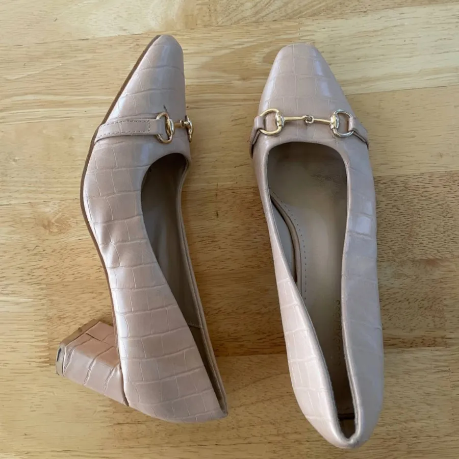 کفش پاشنه بلند