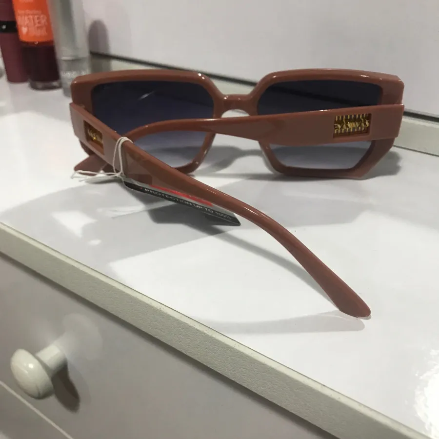 عینک آفتابی