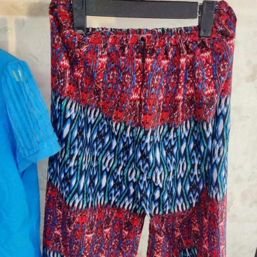 لباس و شلوار