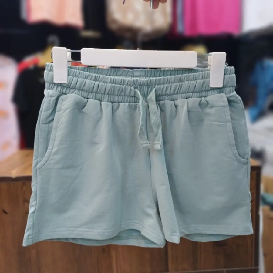 شورتک زنانه