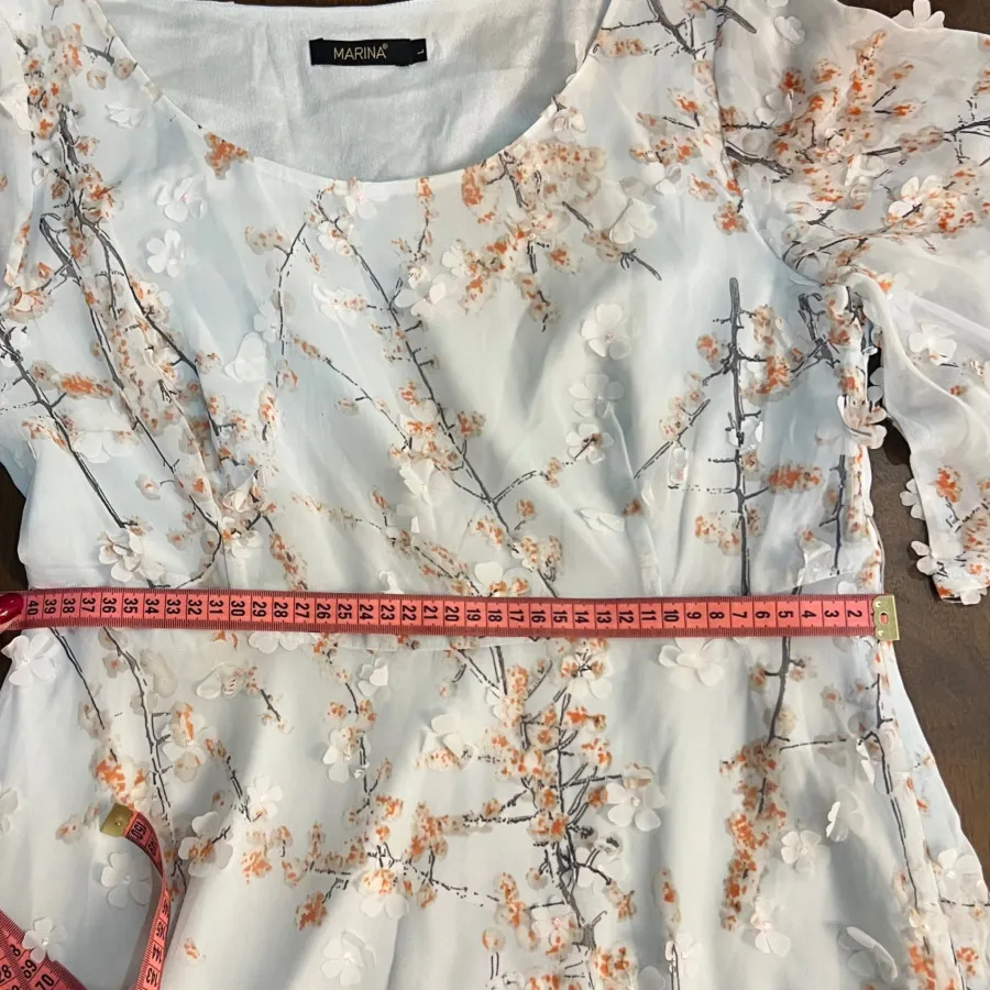 پیراهن شکوفه