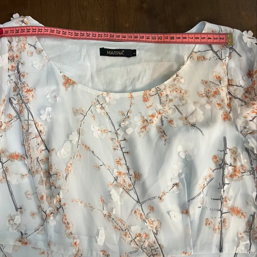 پیراهن شکوفه