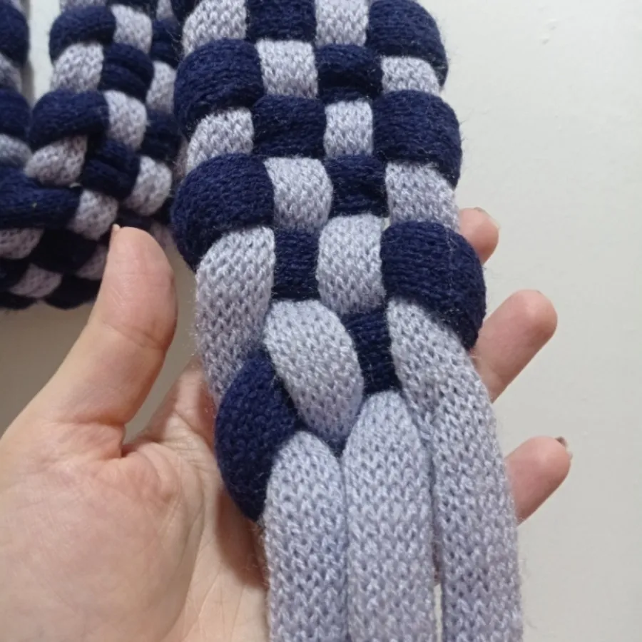 شال گردن حصیری