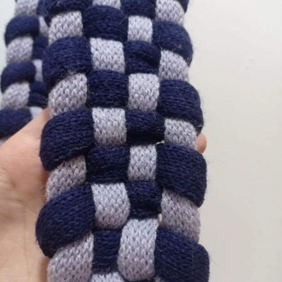 شال گردن حصیری