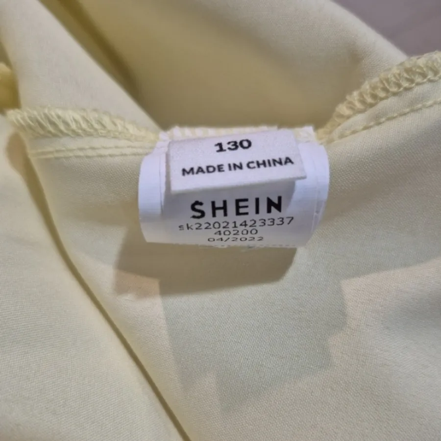 پیراهن دخترانه