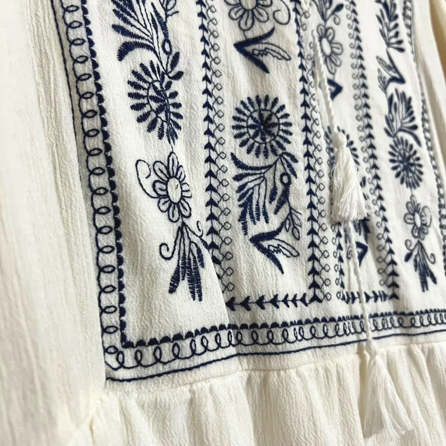 پیراهن گلدوزی برجسته