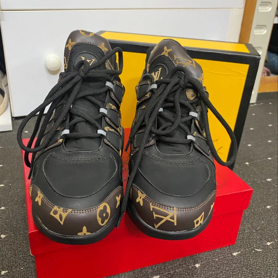 کتونی لویی ویتون