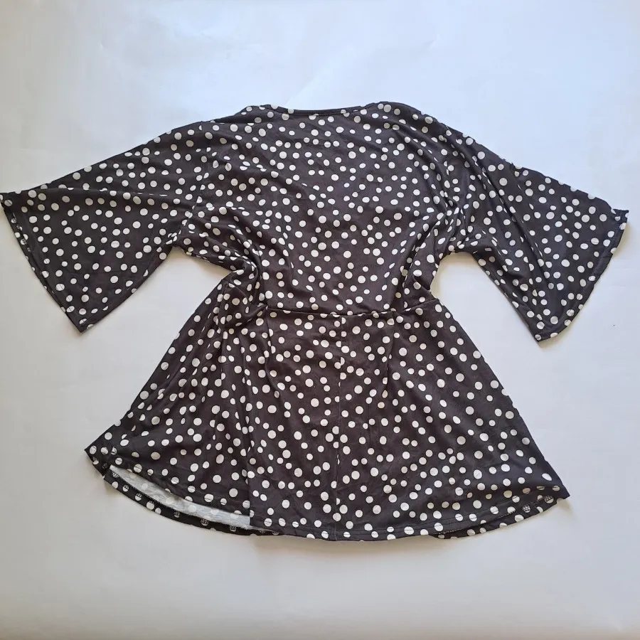 شومیز توپ توپی سیاه سفید