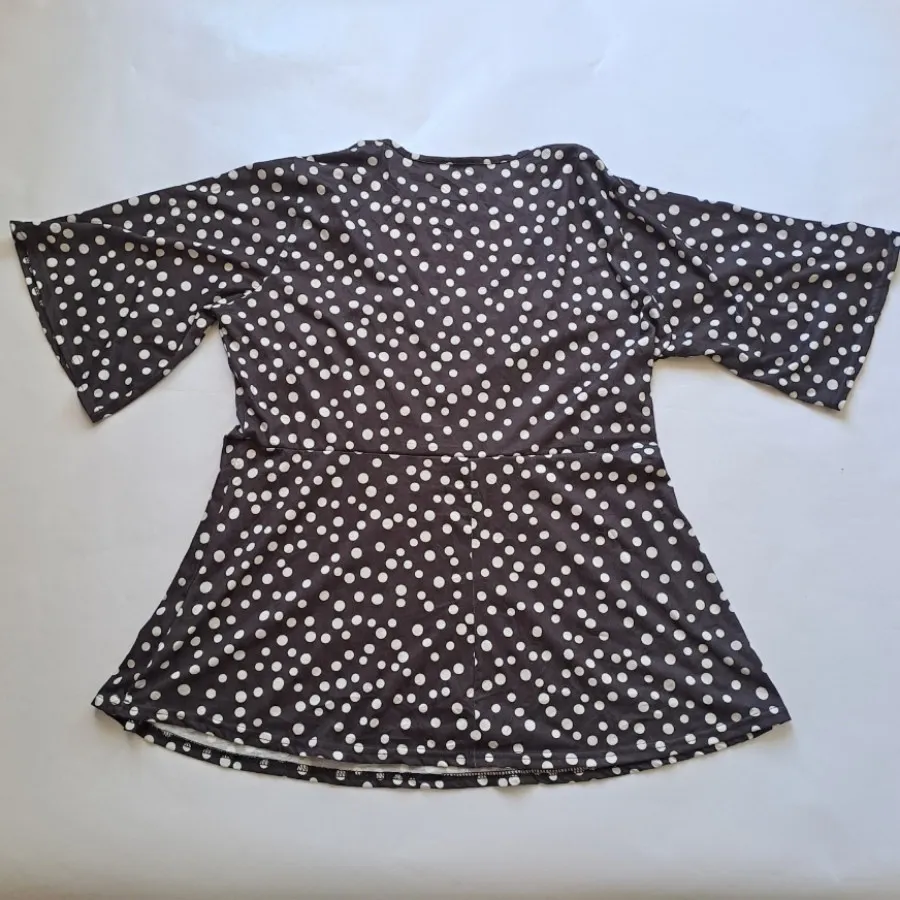 شومیز توپ توپی سیاه سفید