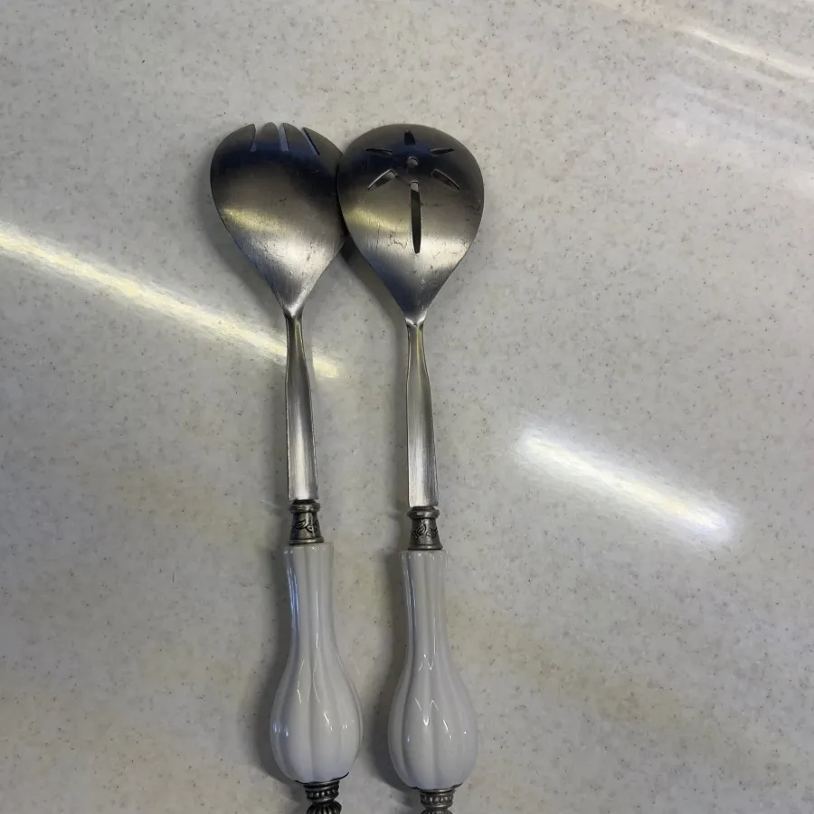 قاشق چنگال سالاد