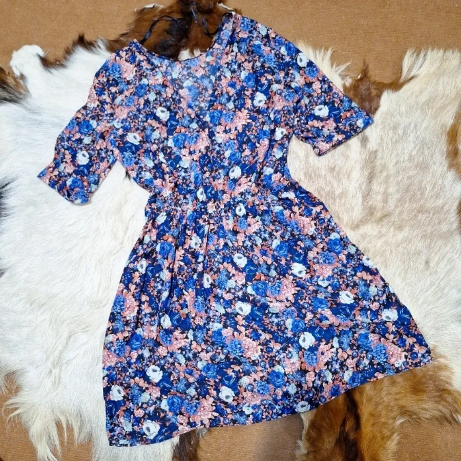 ساحلی گلگلی