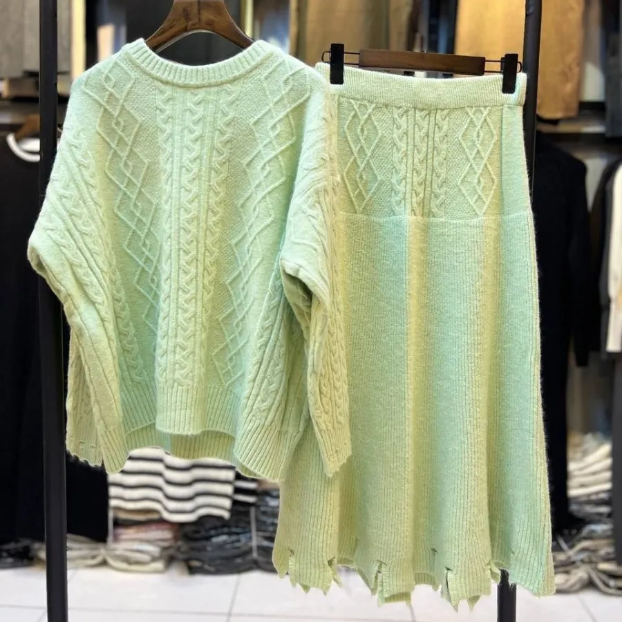 بلوزودامن بافت گرم