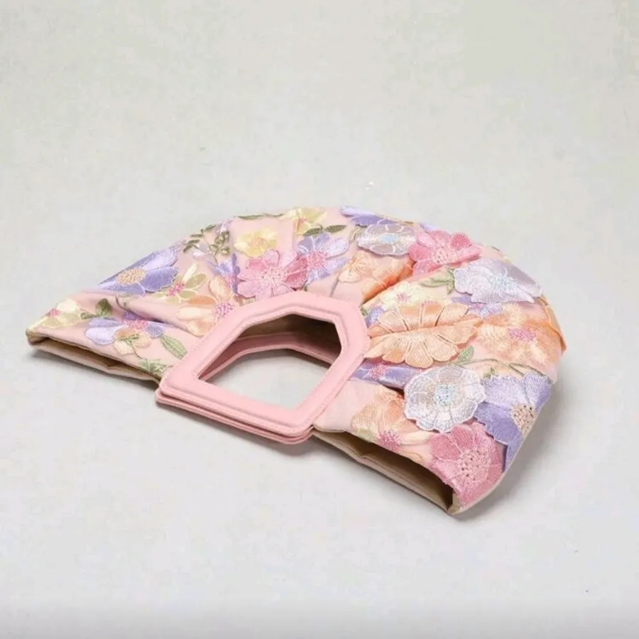 کیف ( ورق بزنید )