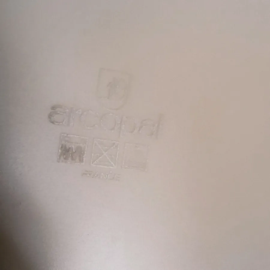 دیس گرد تخت آرکوپال ویکتو