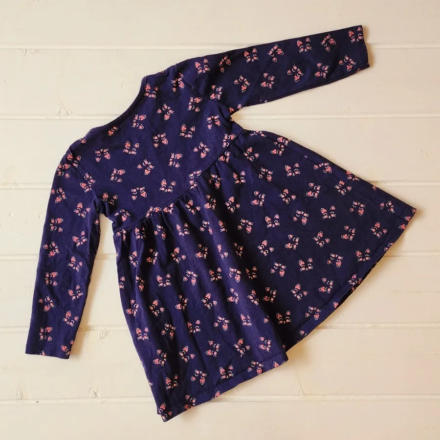 پیراهن دخترانه