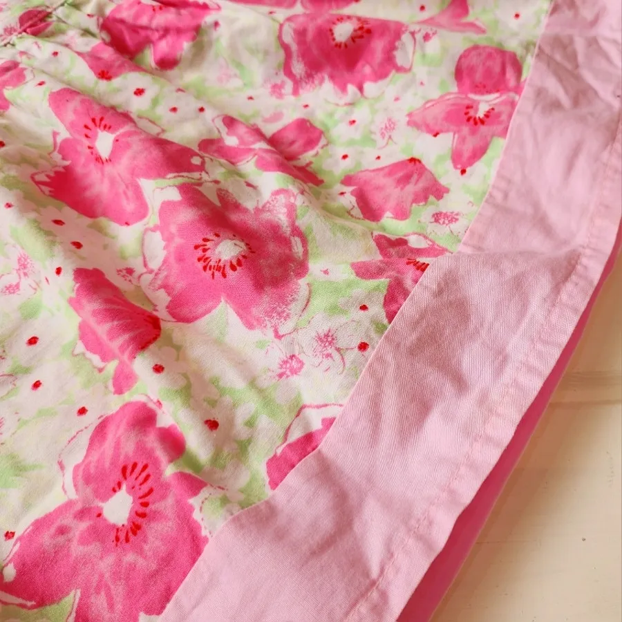 پیراهن دخترانه